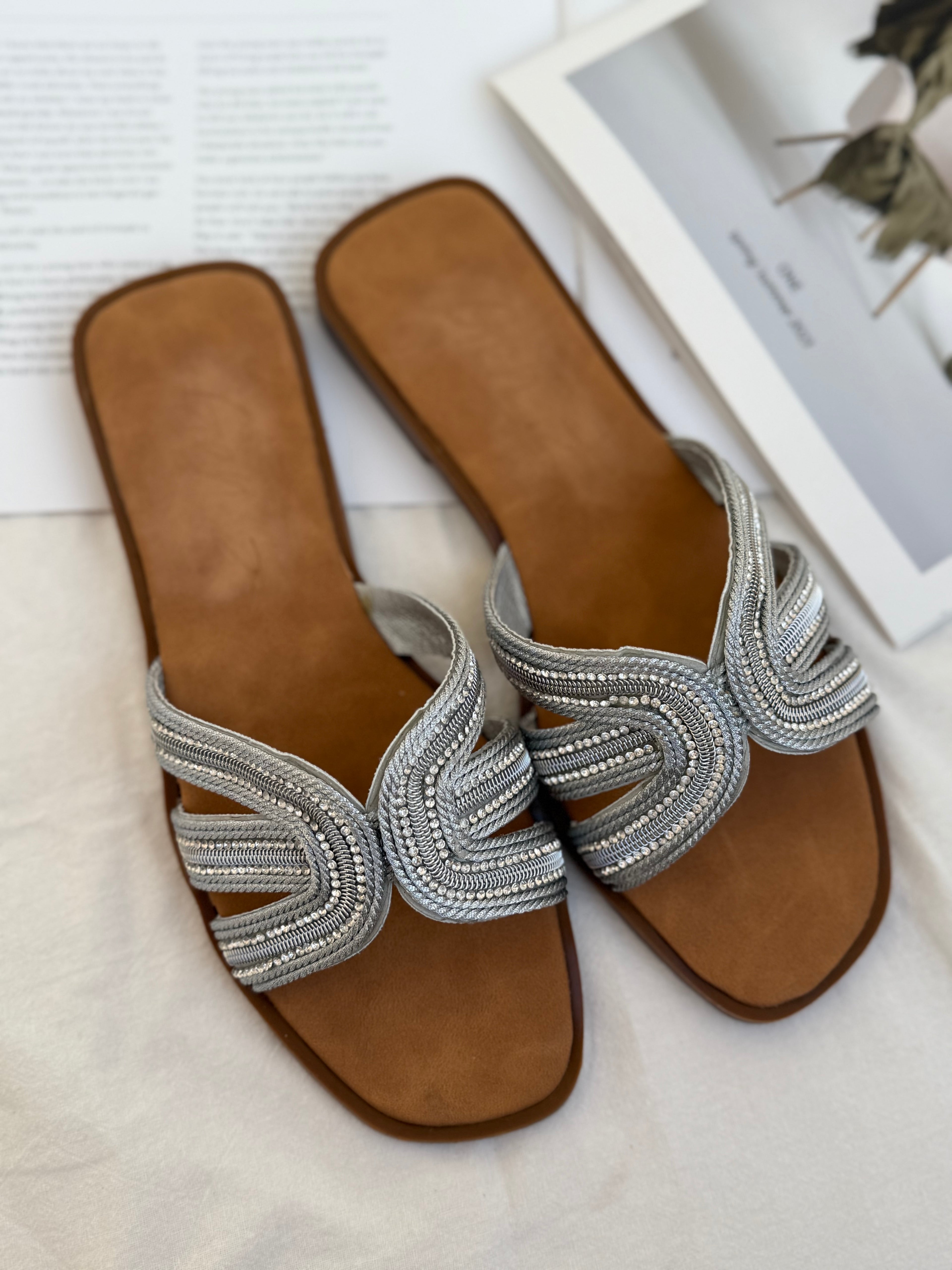 Infinity Slipper