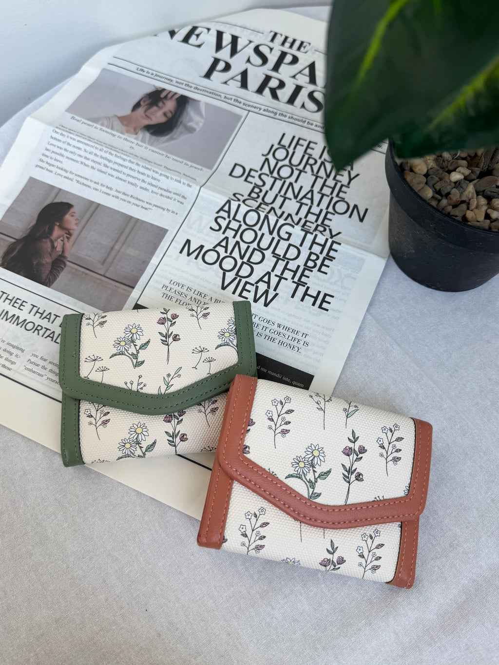 Floary wallet