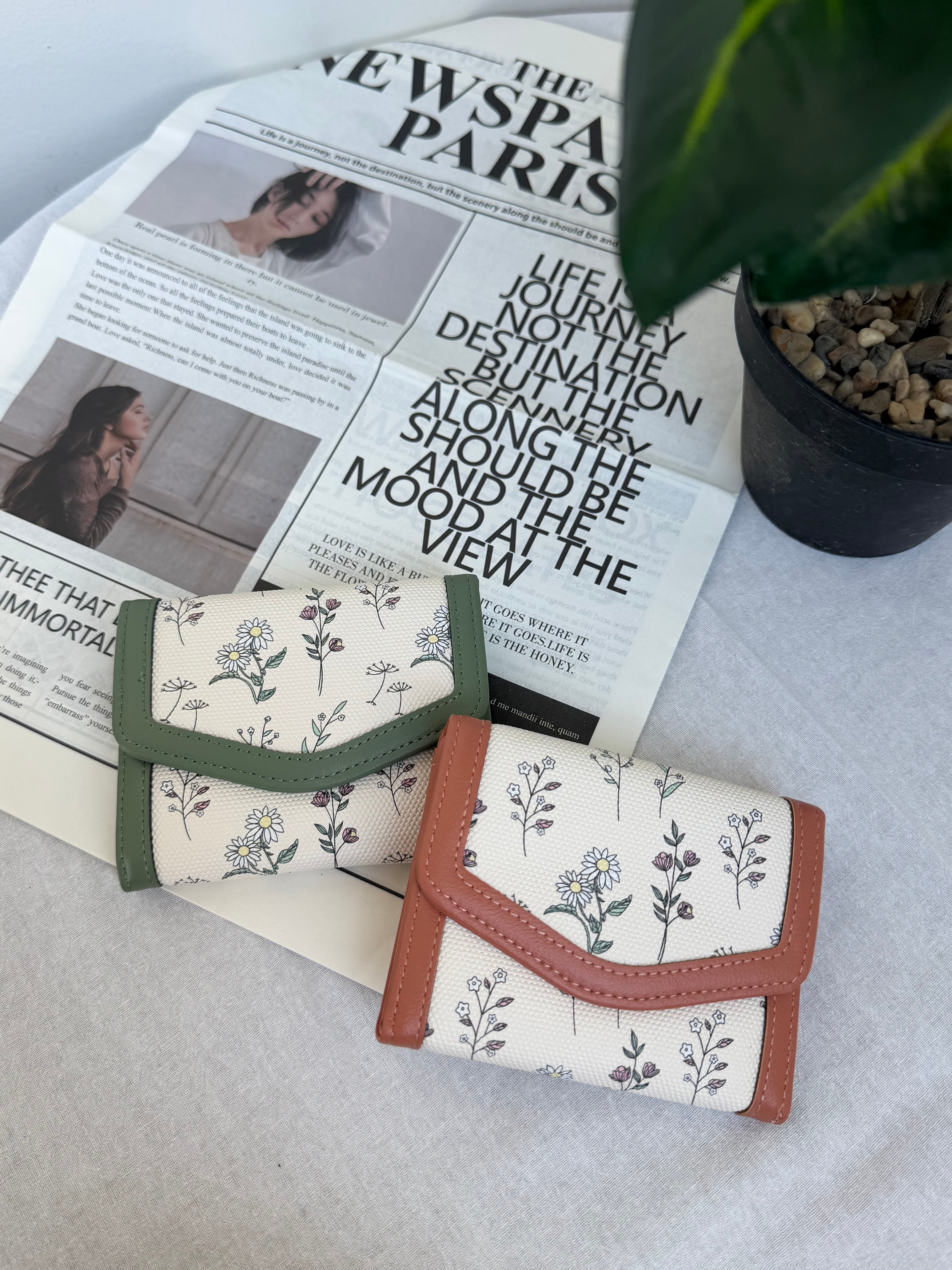 Floary wallet