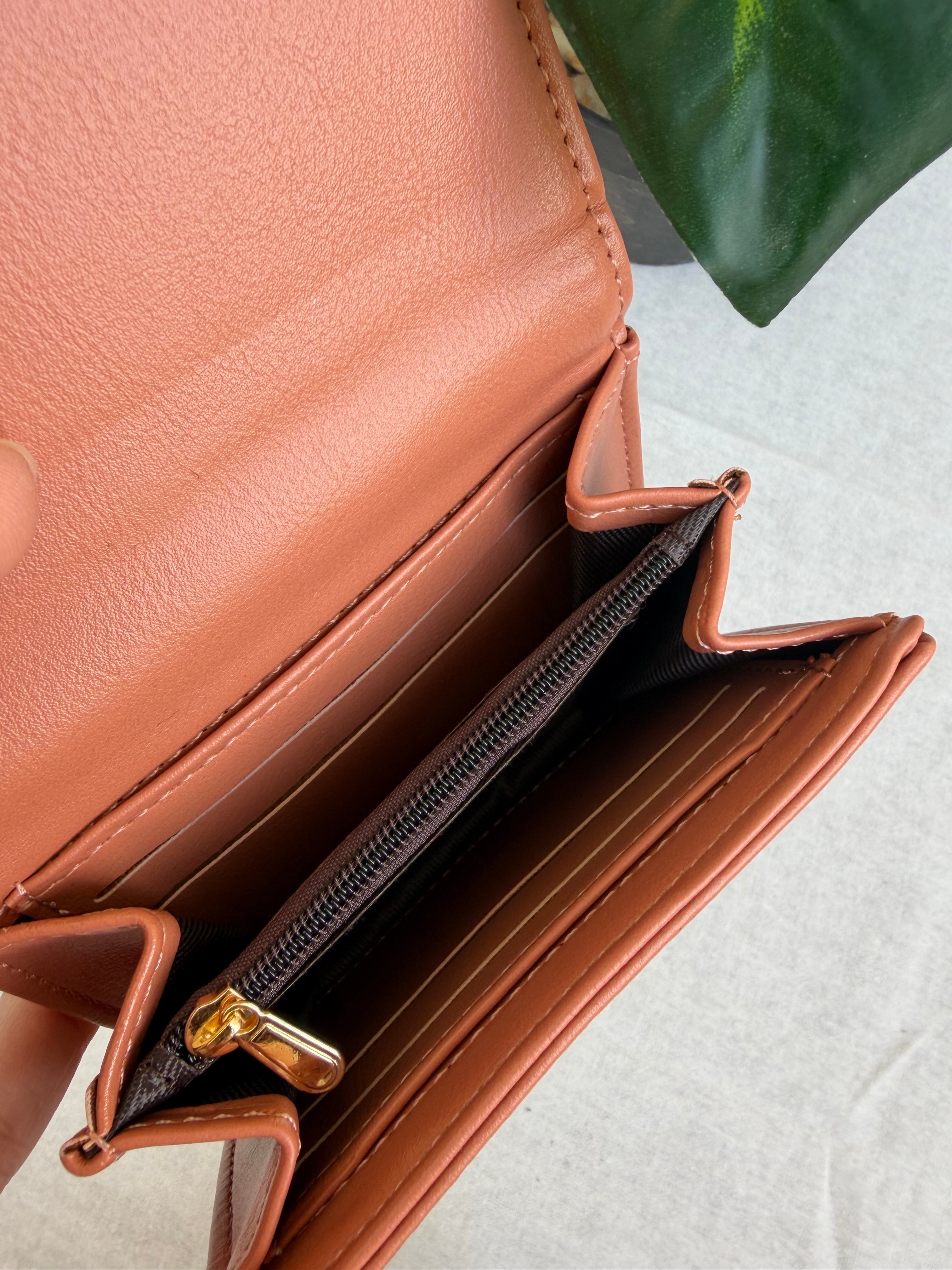 Floary wallet