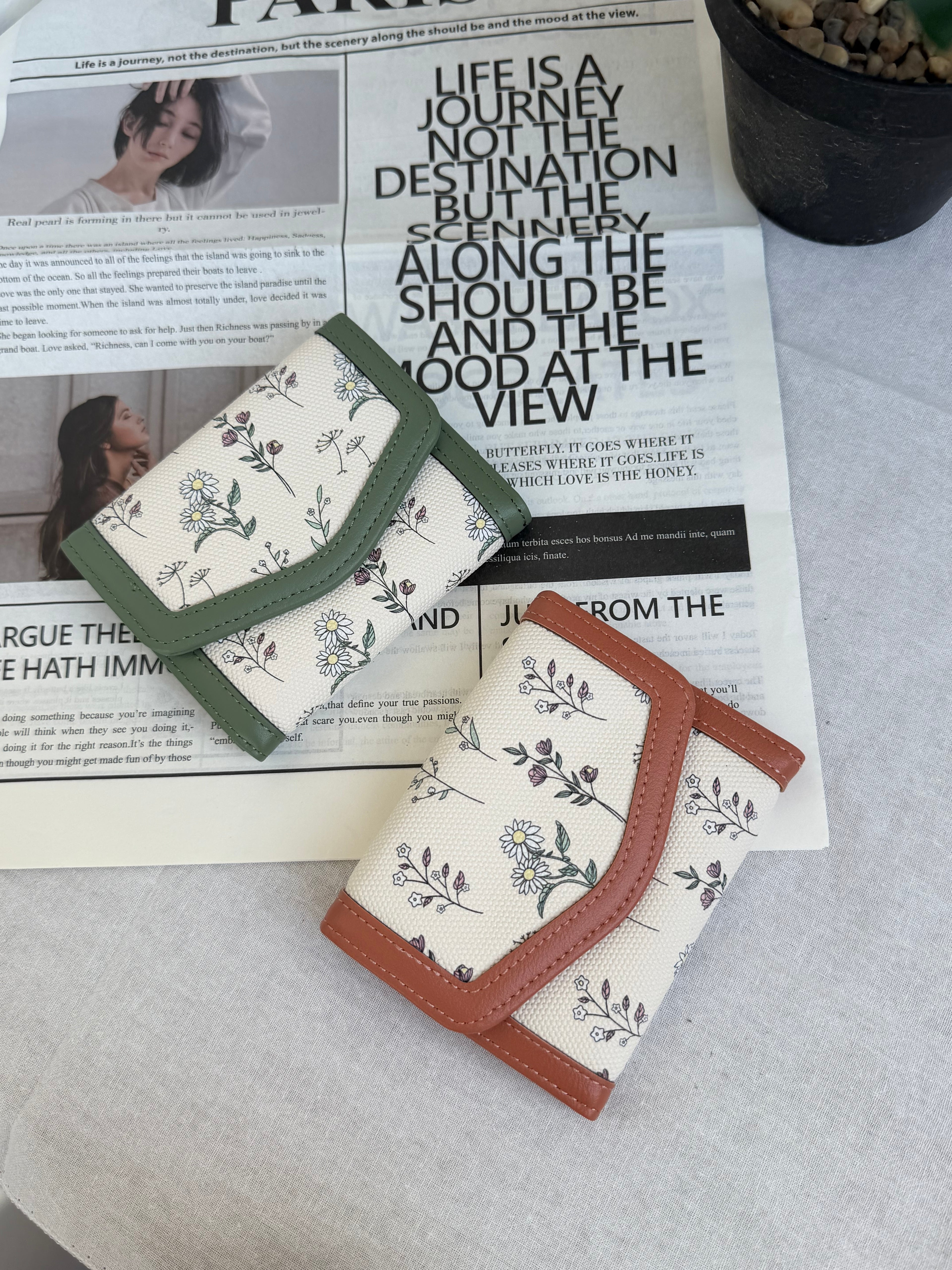 Floary wallet