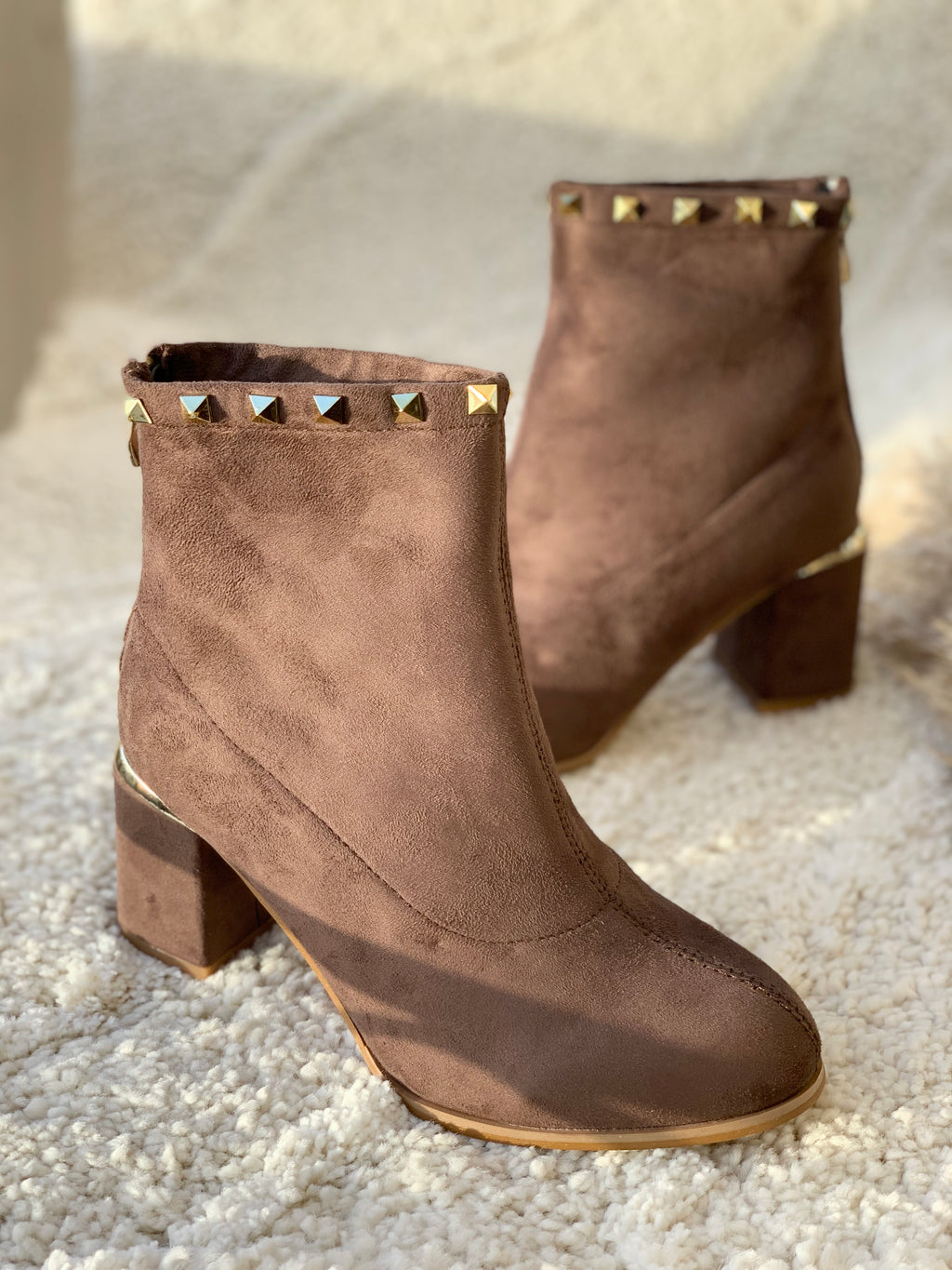 Velvet Classic half-boot