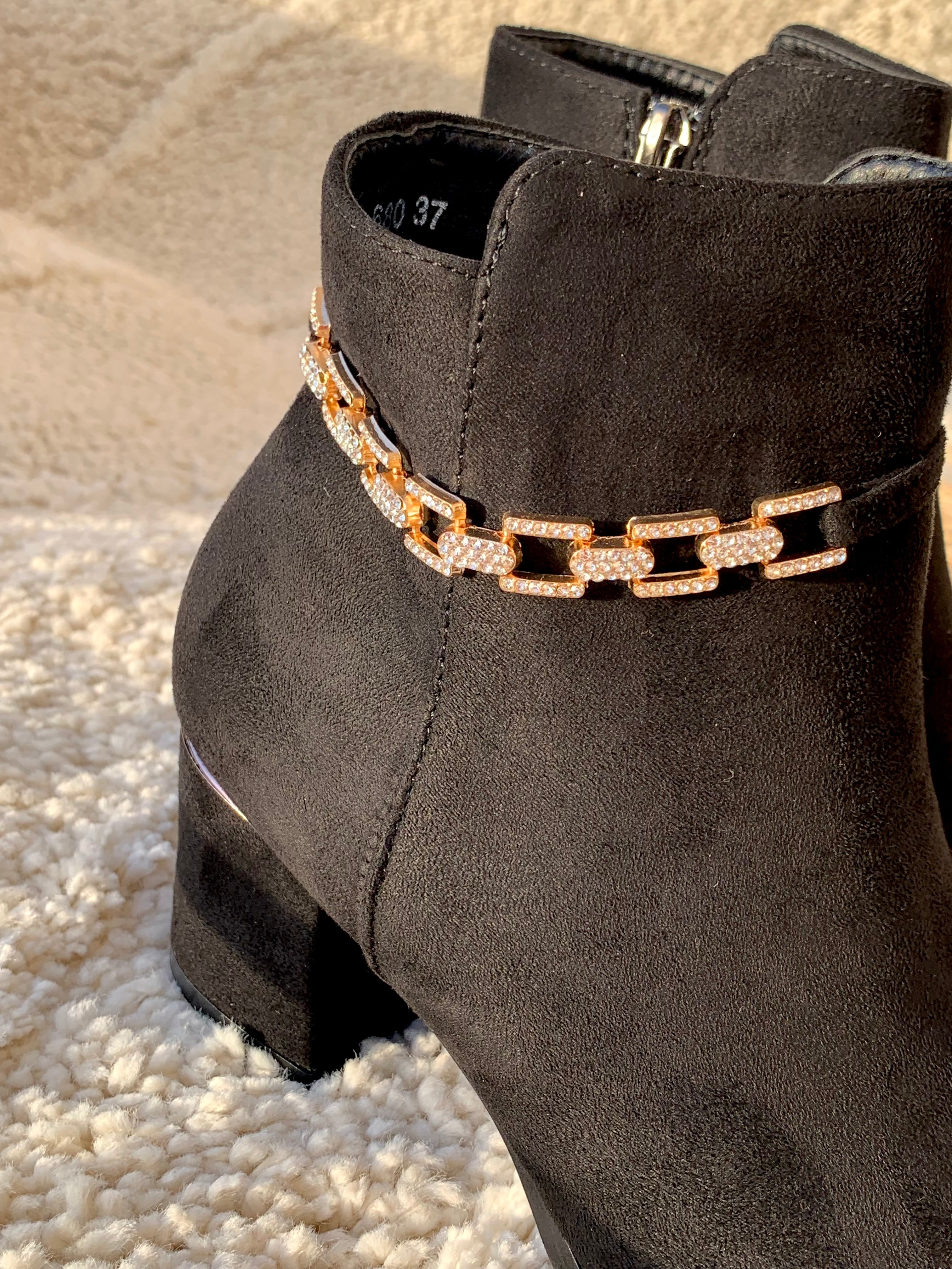 Black velvet with chain boots