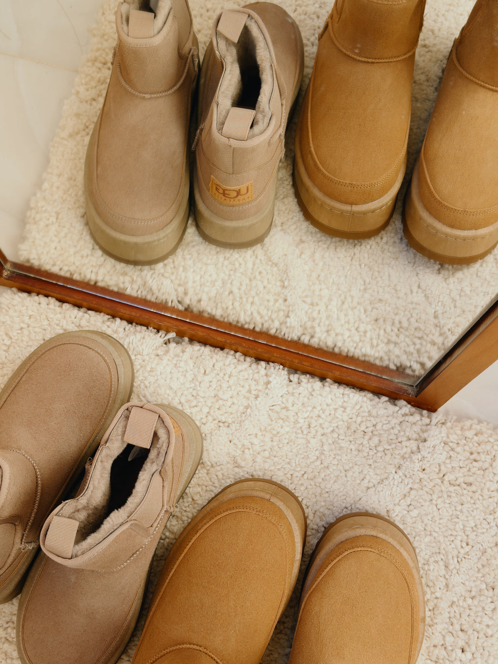 UGGS