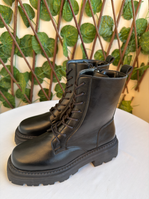 Black Safety Boots
